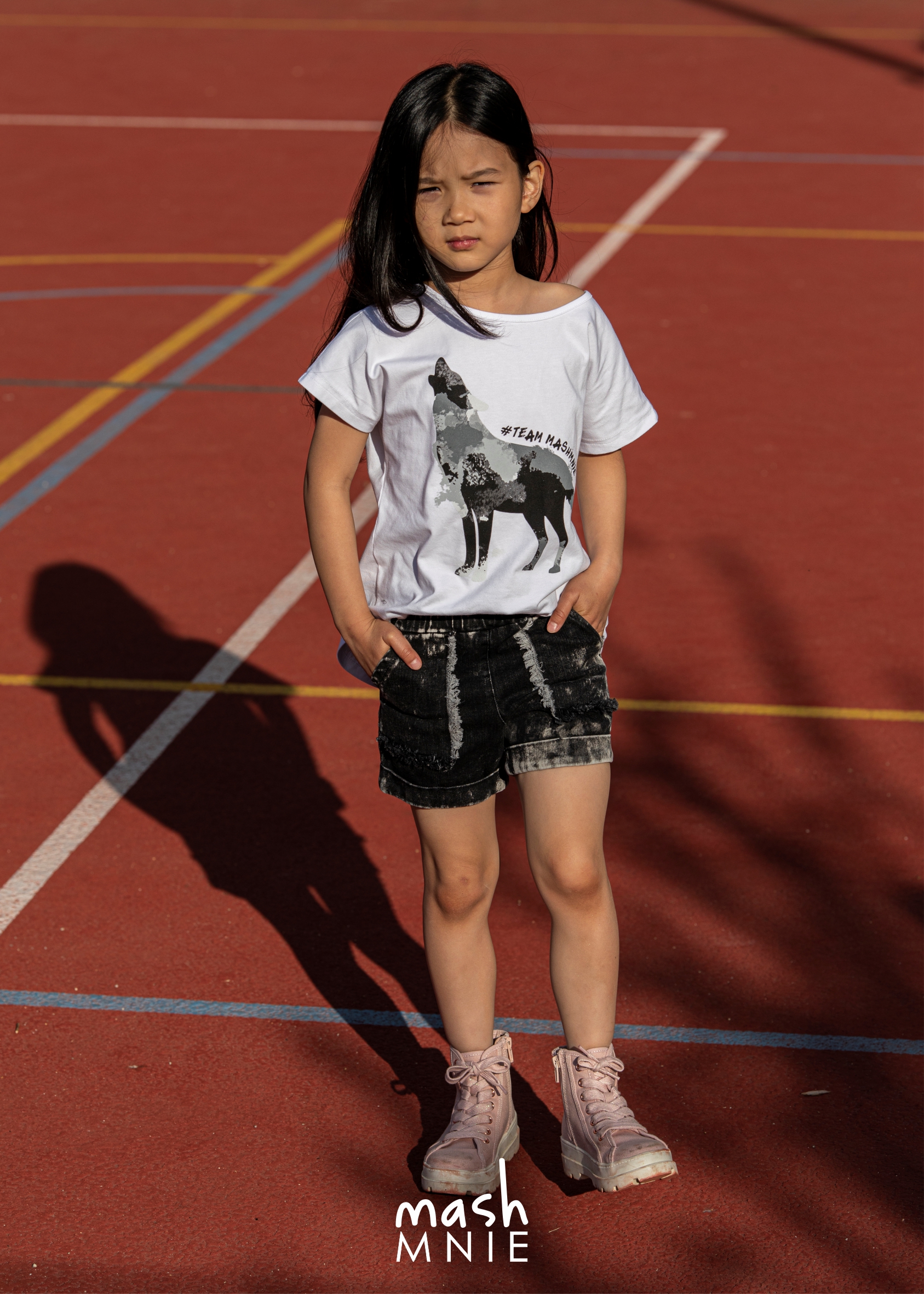 Dievčenské tričko s obrázkom vlka - Mash MNIE biela