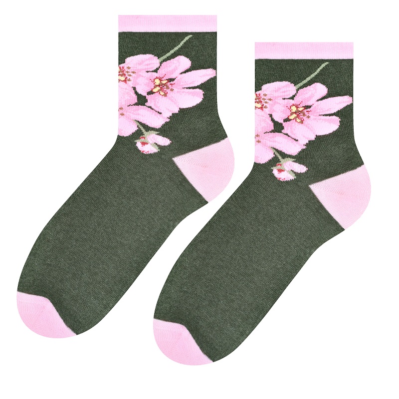 Kvietkované ponožky STEVEN 099 ružová
