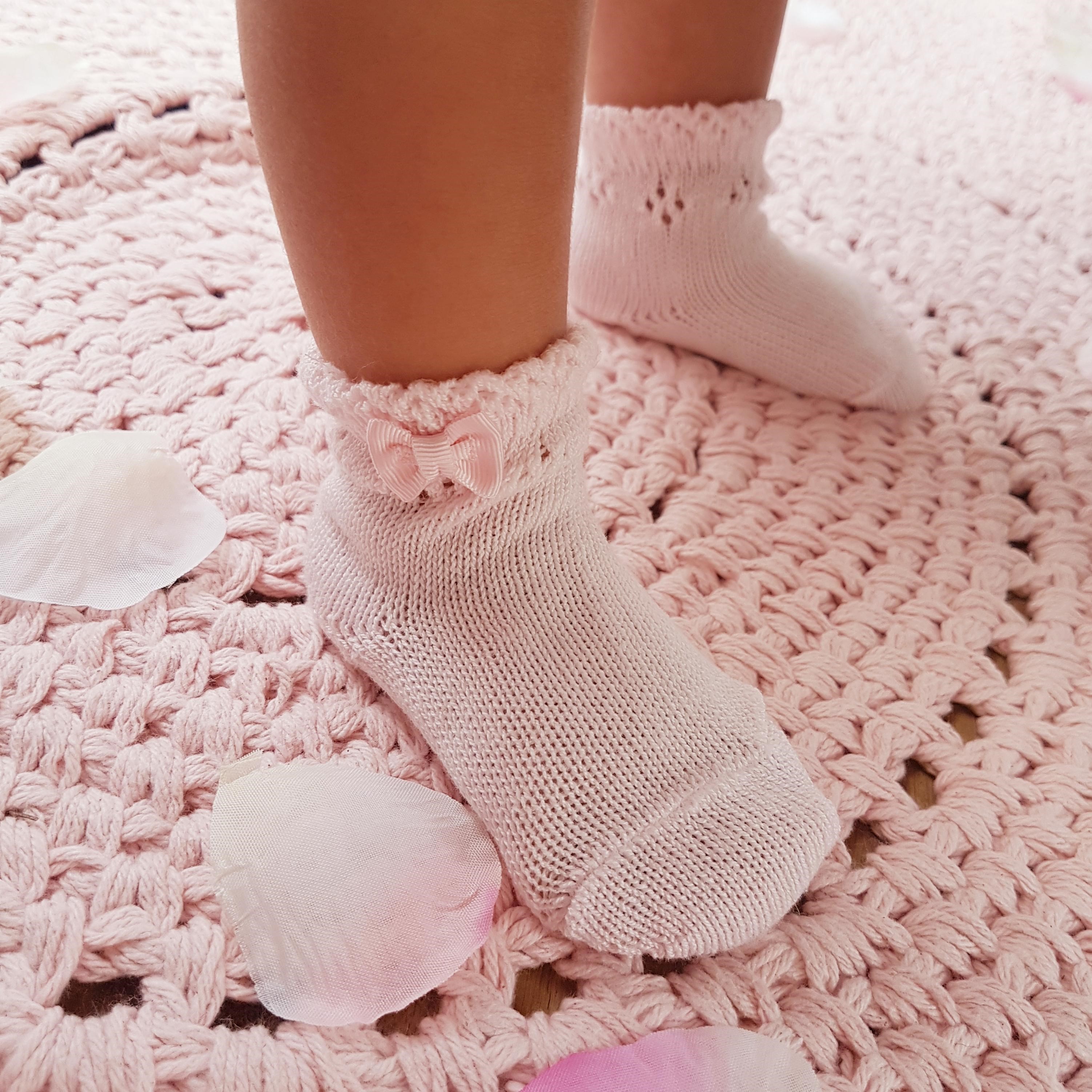 Ponožky s mašličkou na boku Cóndor 273004500 - pink