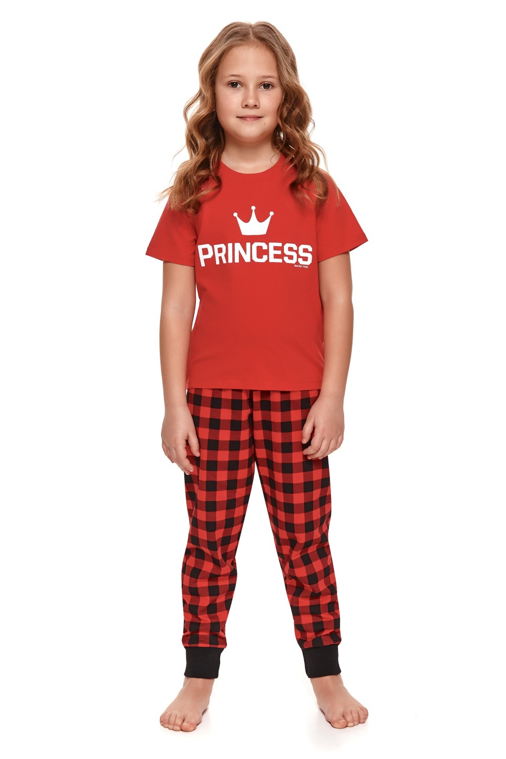 Dievčenské pyžamo Doctor nap 4270 Princess - červená