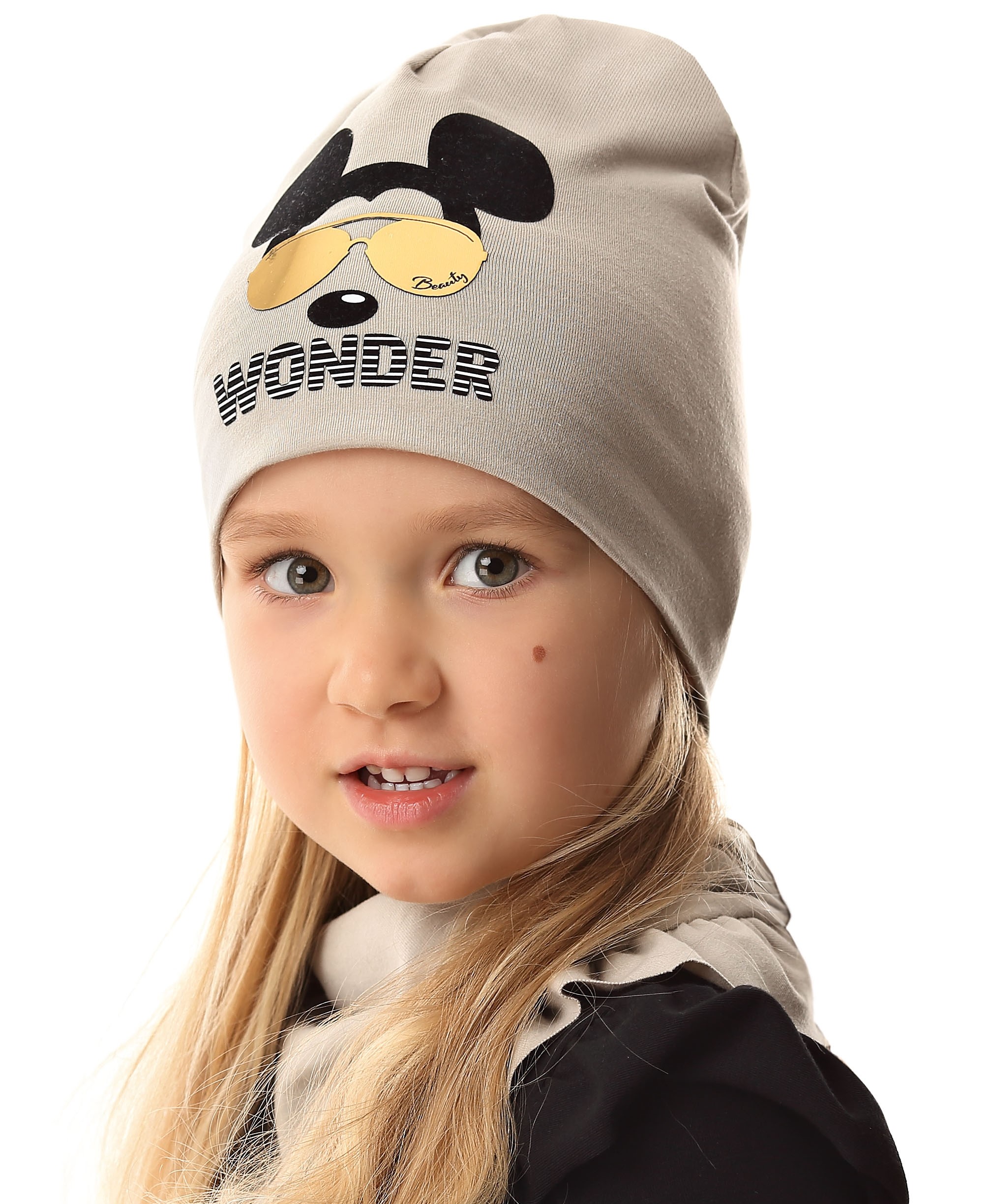Dievčenská čiapka s nápisom Wonder MWJ-3288 béžová