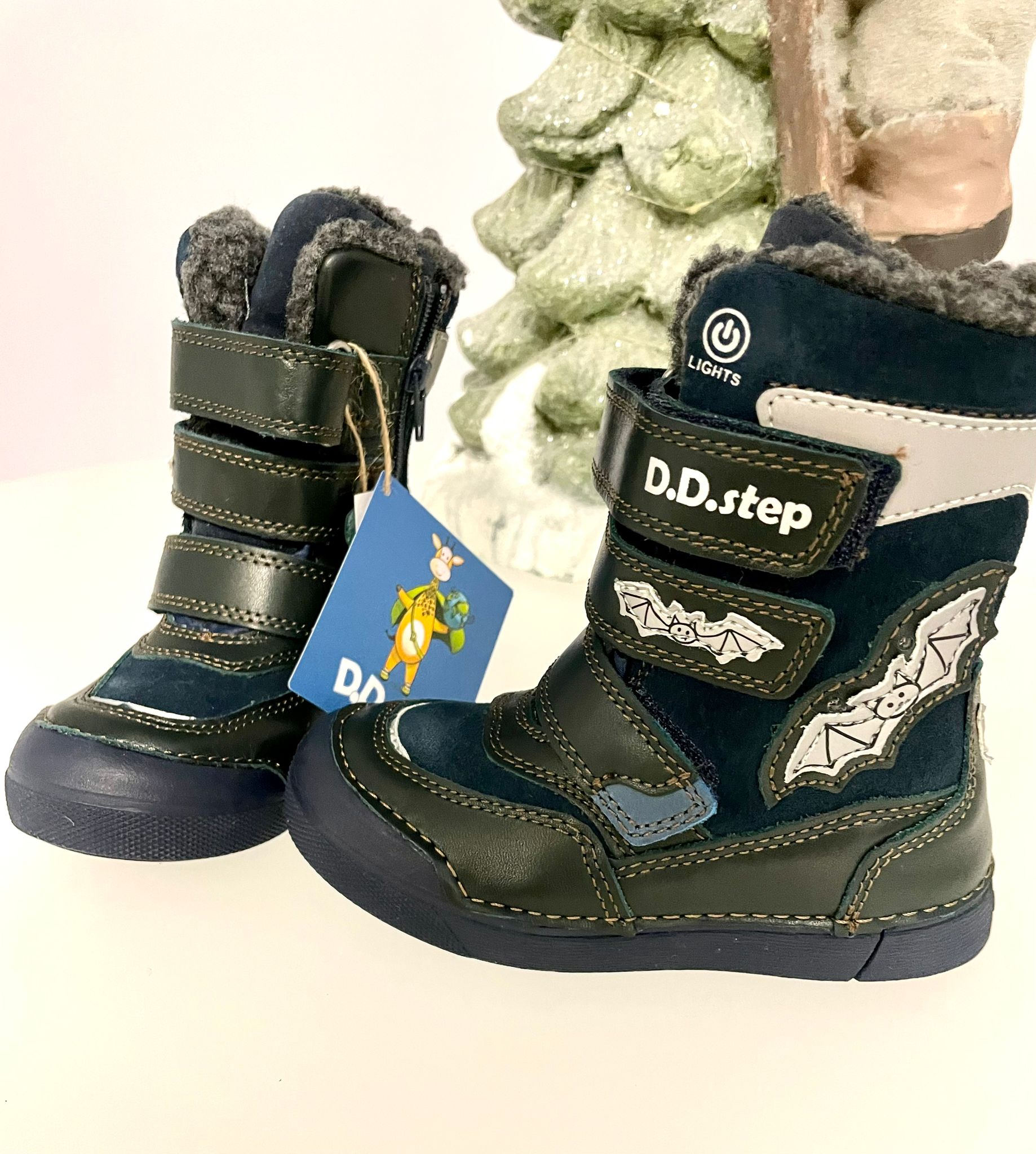 Zimné BLIKAJÚCE topánky s kožuškom BATMAN royal blue D.D.Step
