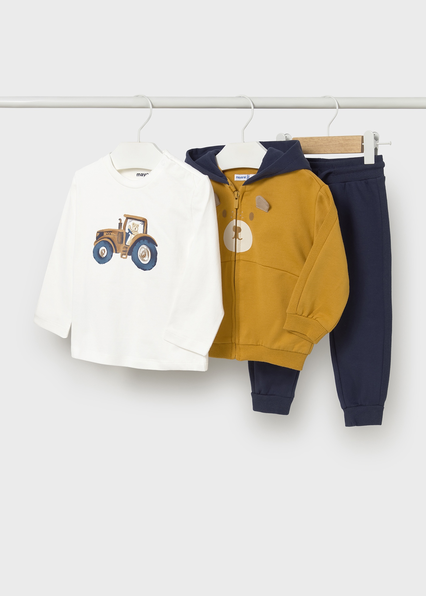 Tepláková súprava - tričko, mikina a tepláky Mayoral - 1502840073