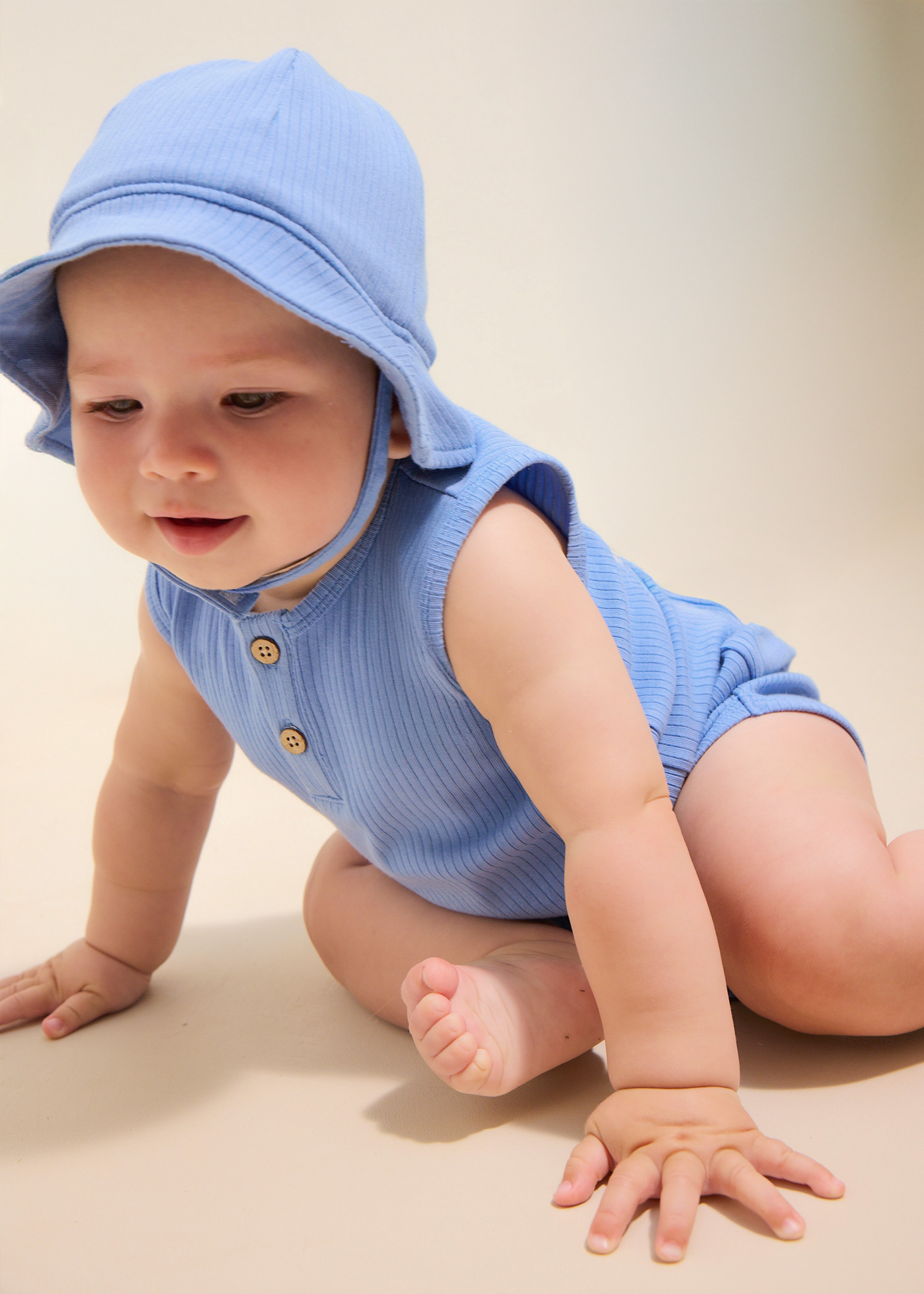 Set - tričko, kraťasy a klobúk Mayoral - 2601294033